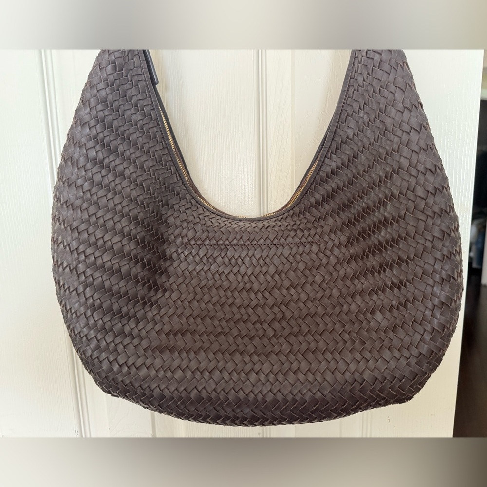 Madewell The Essential Curve Shoulder Bag - Dark Brown - Picture 8 of 14